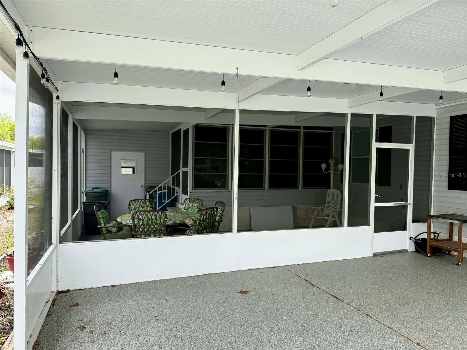 RIVERWALK MHP CO-OP - Residential