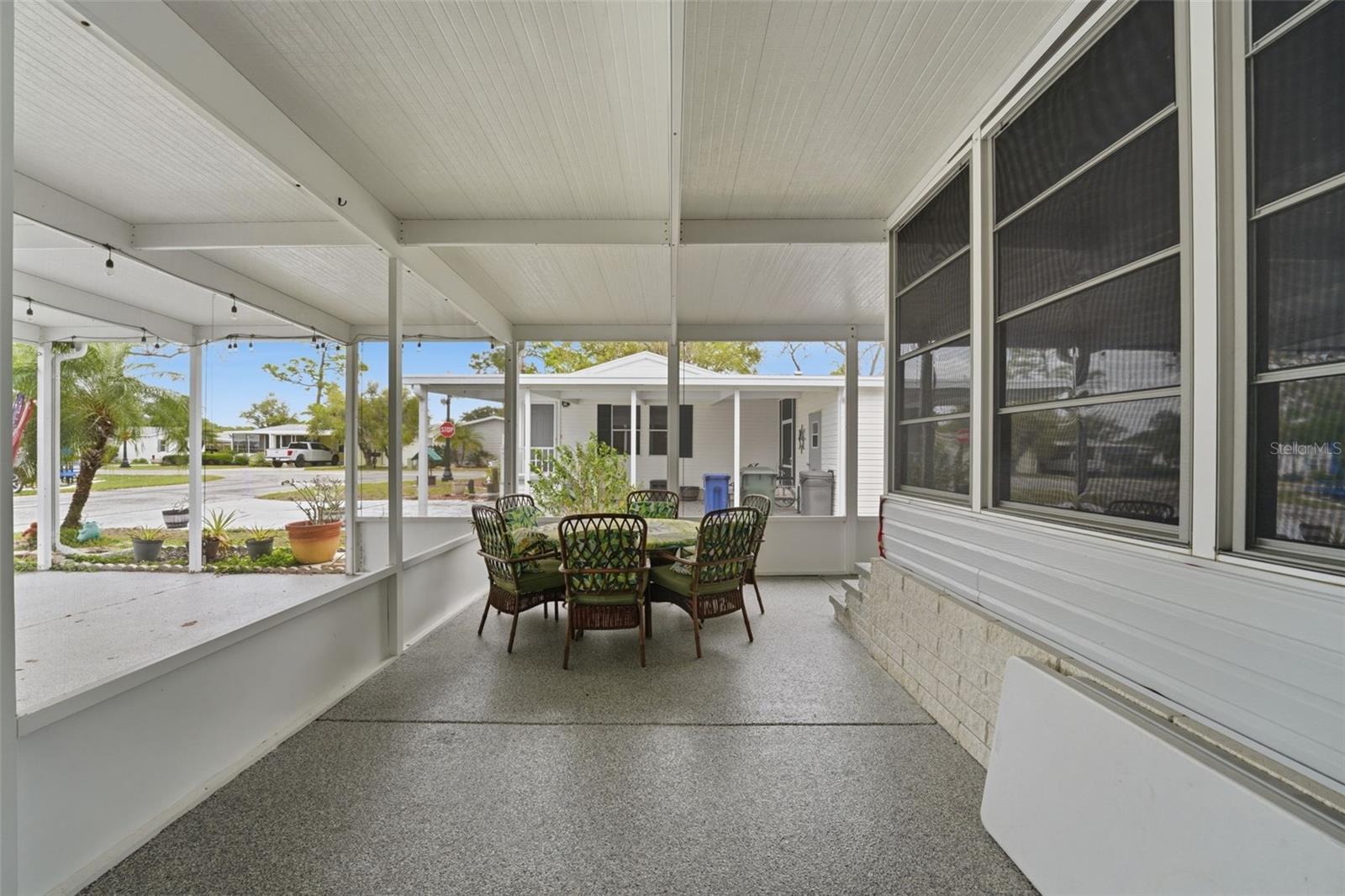 RIVERWALK MHP CO-OP - Residential