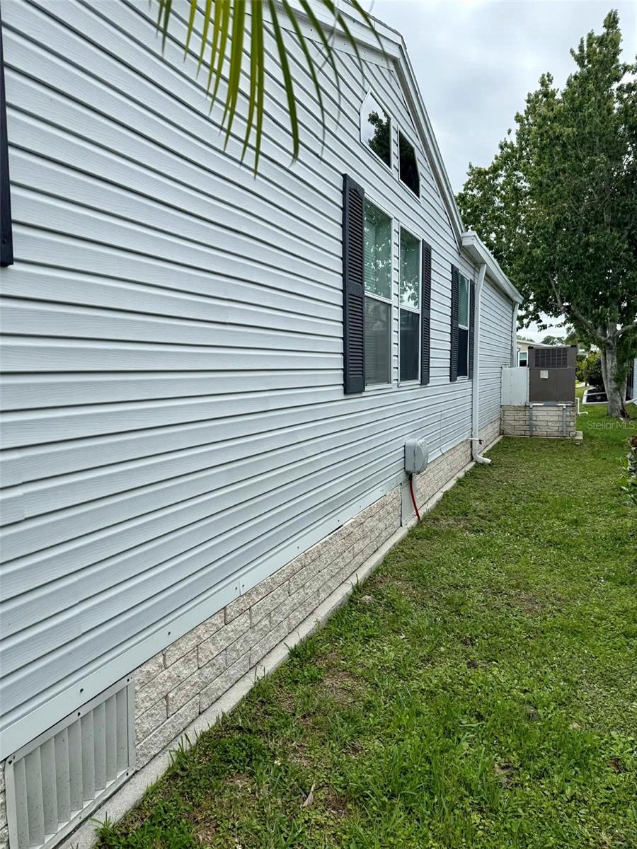 RIVERWALK MHP CO-OP - Residential