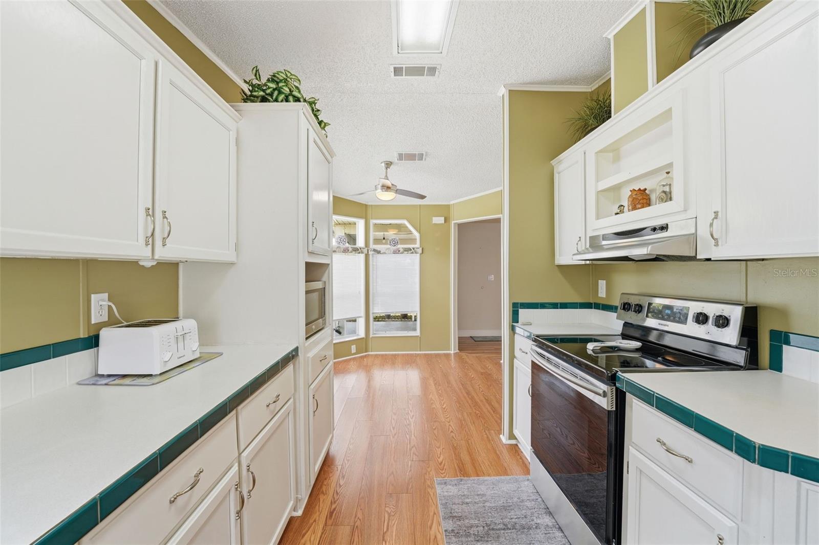 RIVERWALK MHP CO-OP - Residential