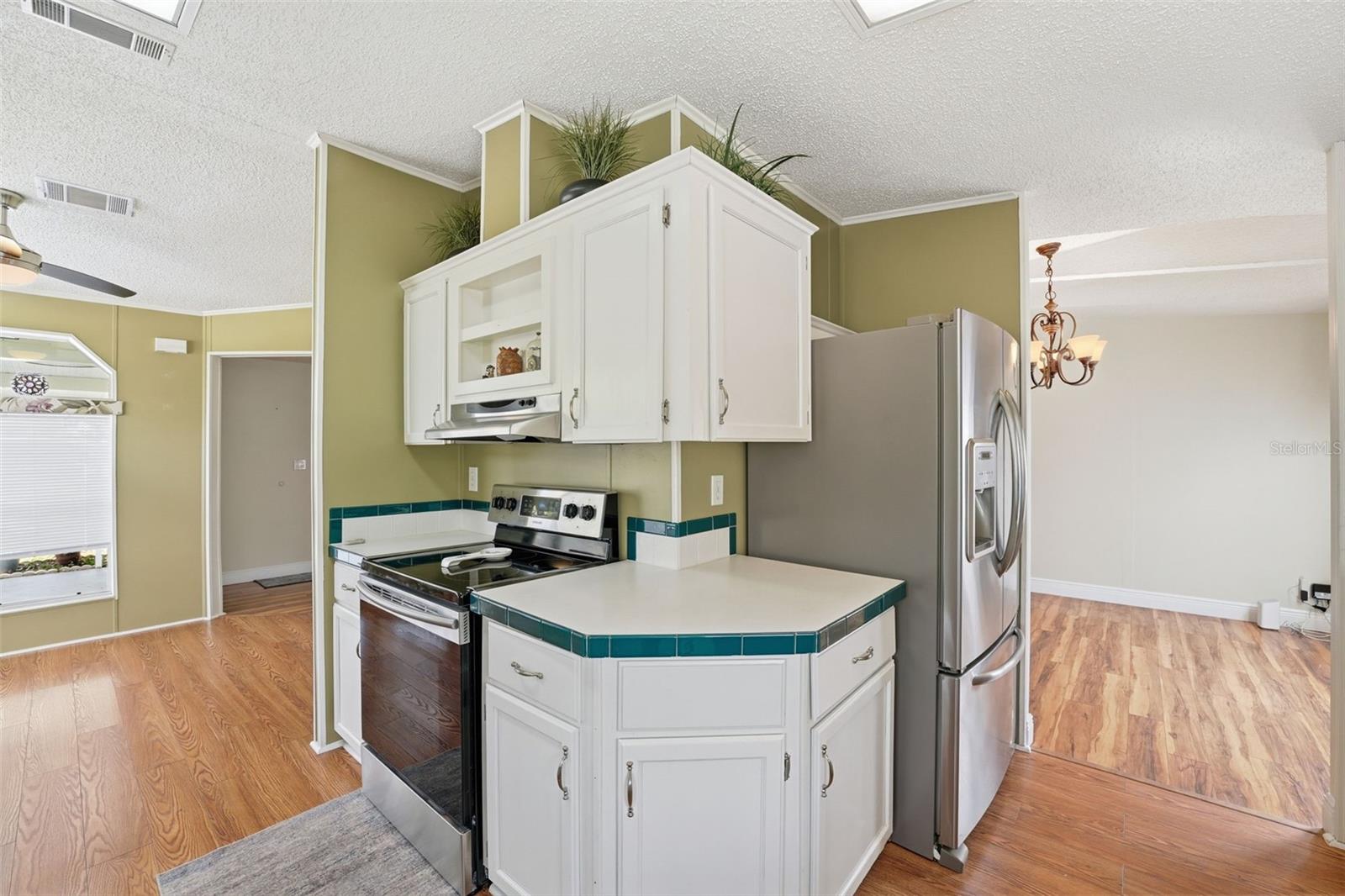 RIVERWALK MHP CO-OP - Residential