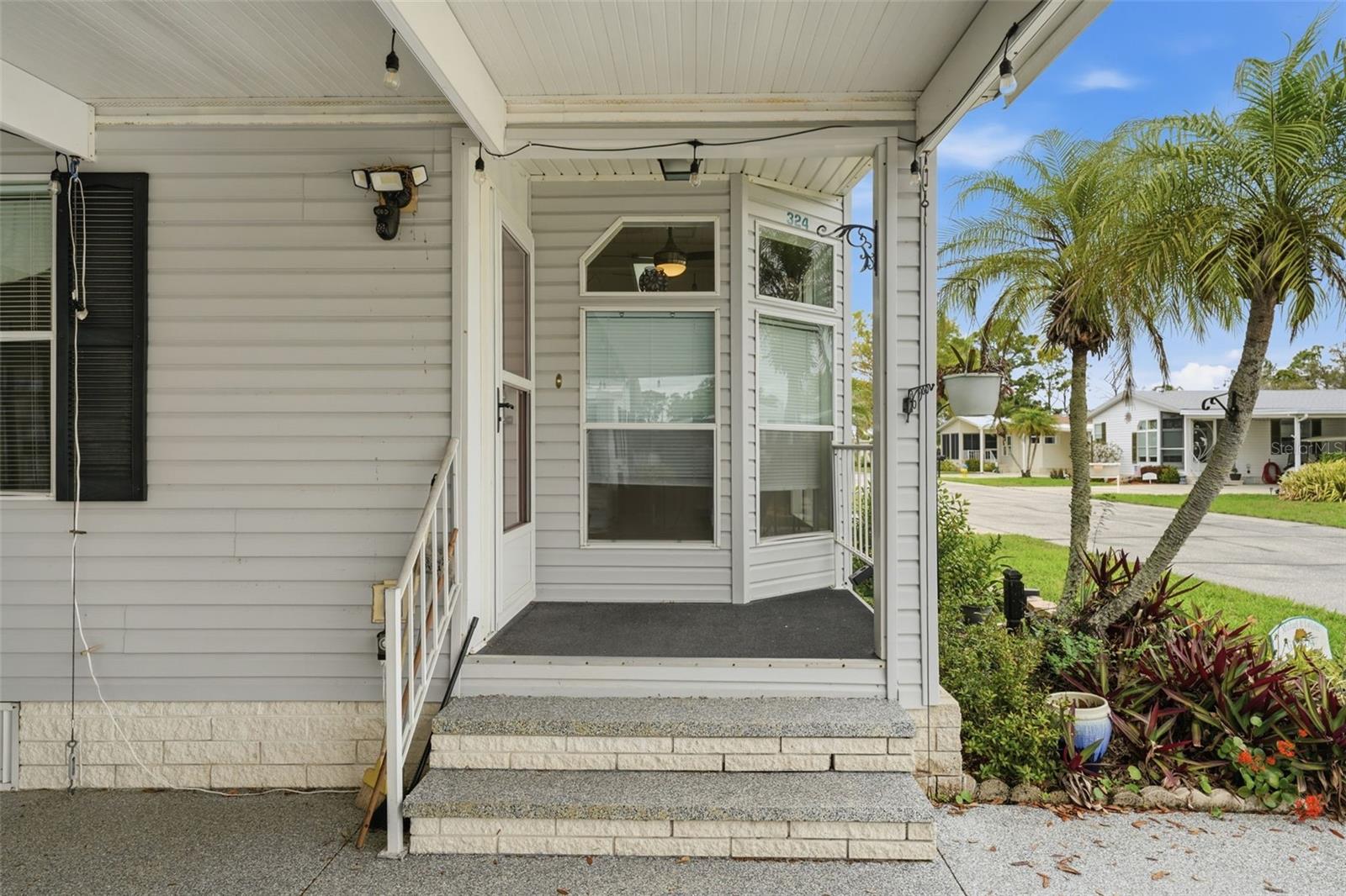 RIVERWALK MHP CO-OP - Residential