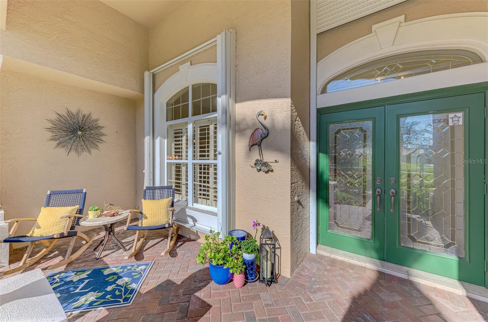 124 VENTANA  WAY