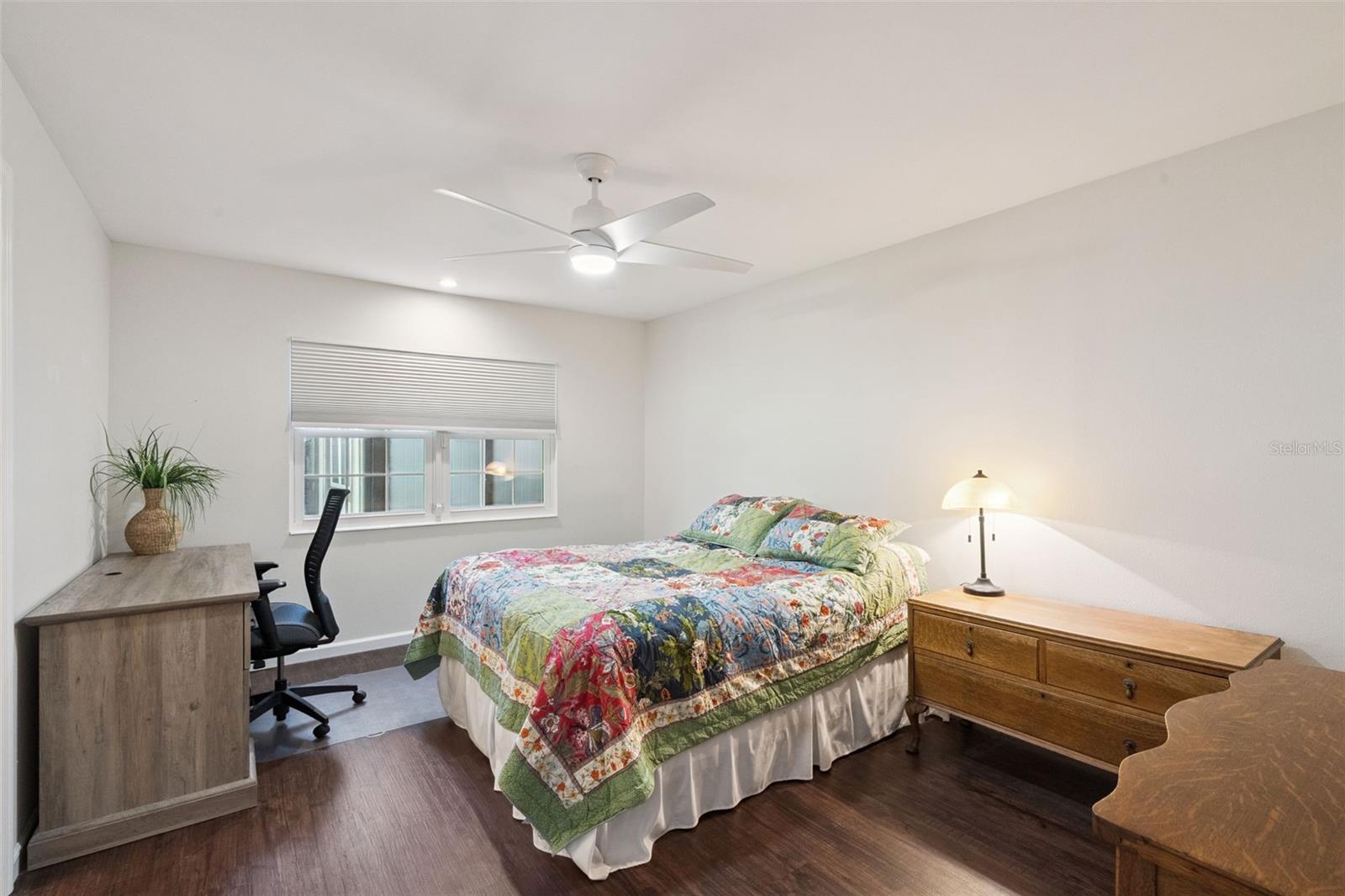 CAMELOT BY LAKE CONDO - Residential