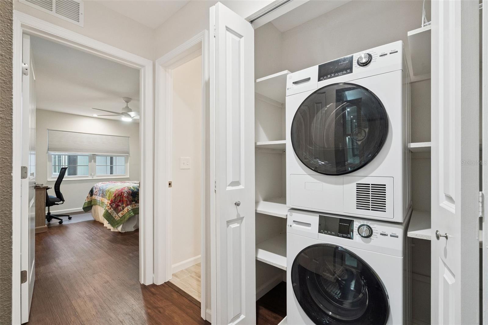 CAMELOT BY LAKE CONDO - Residential