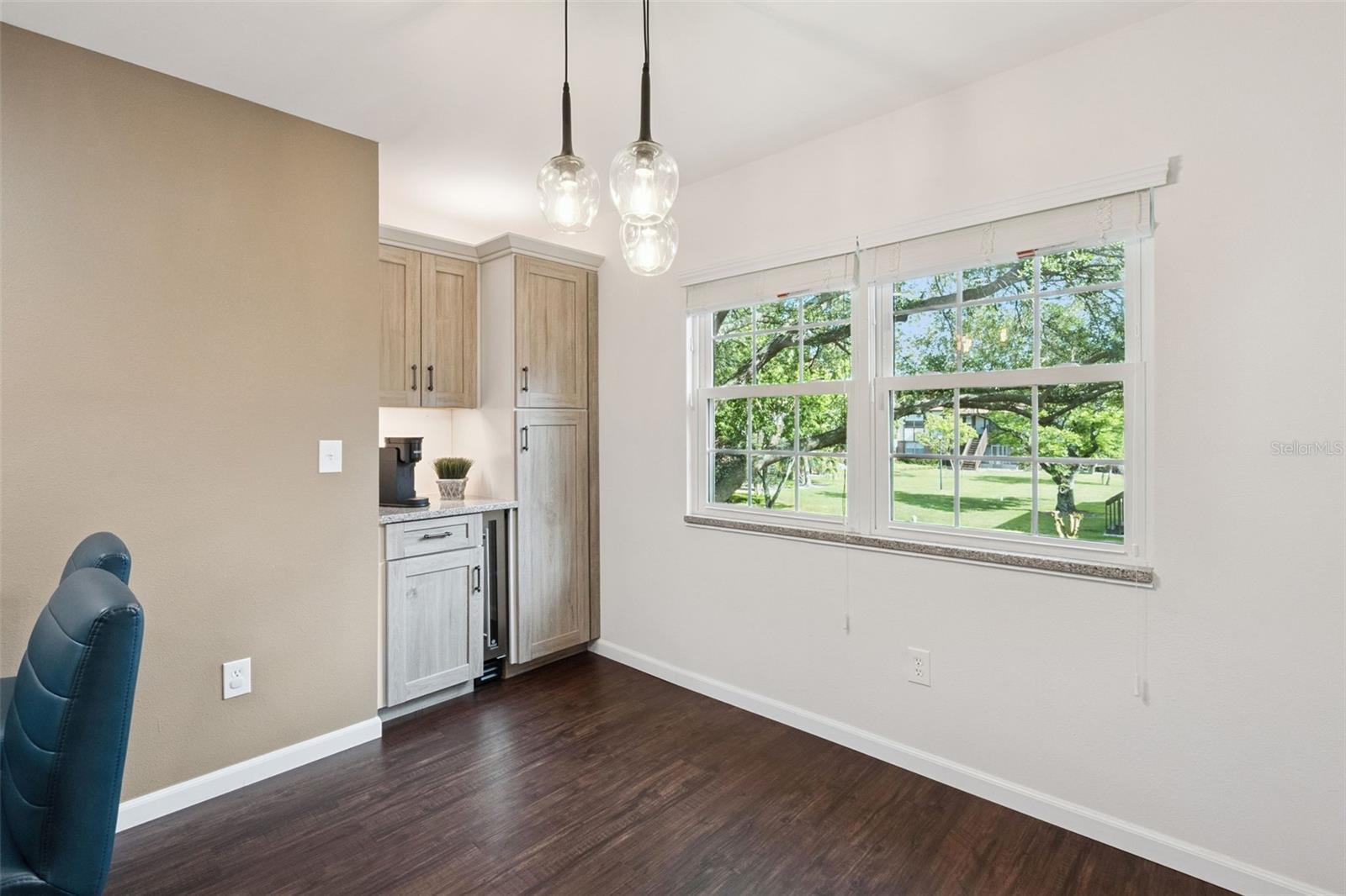 CAMELOT BY LAKE CONDO - Residential