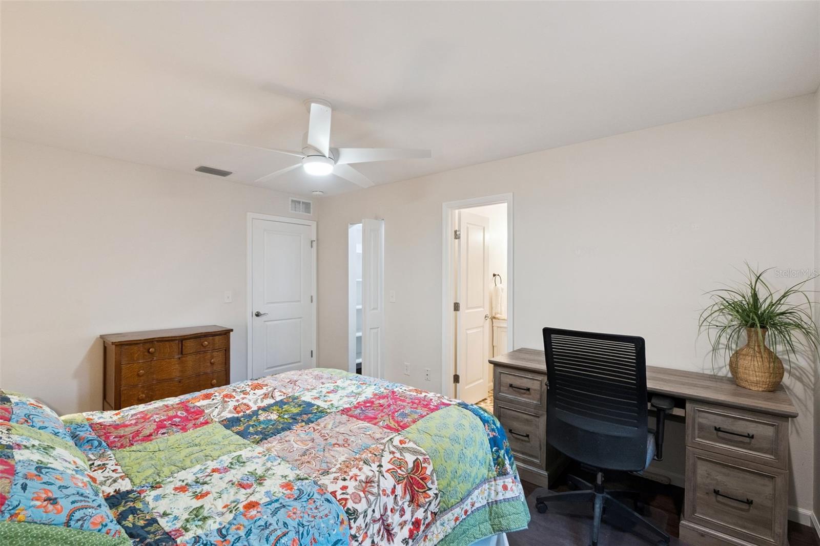 CAMELOT BY LAKE CONDO - Residential