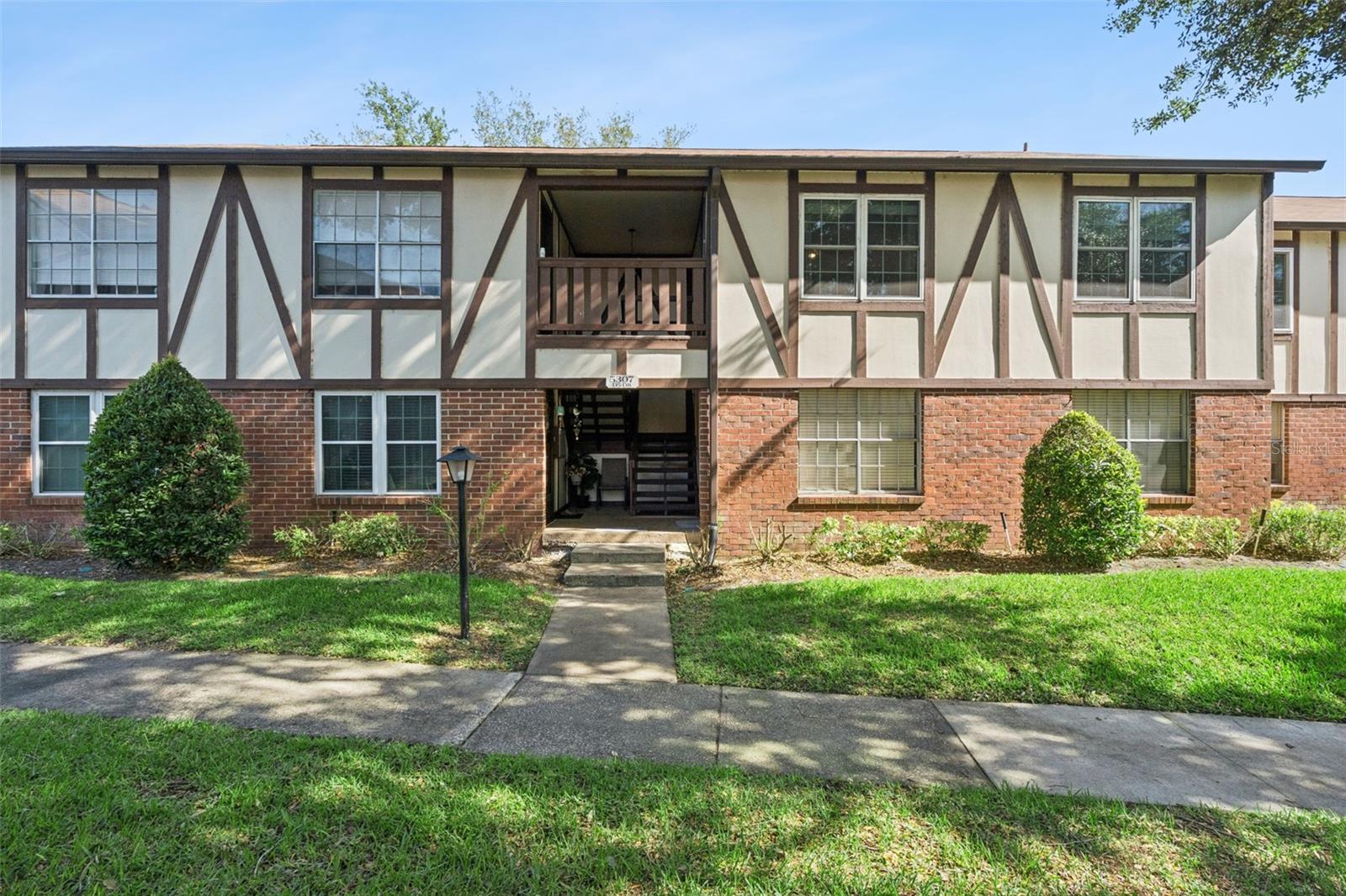 CAMELOT BY LAKE CONDO - Residential