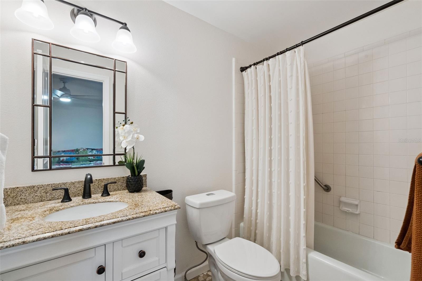 CAMELOT BY LAKE CONDO - Residential