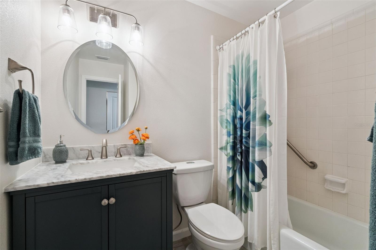 CAMELOT BY LAKE CONDO - Residential