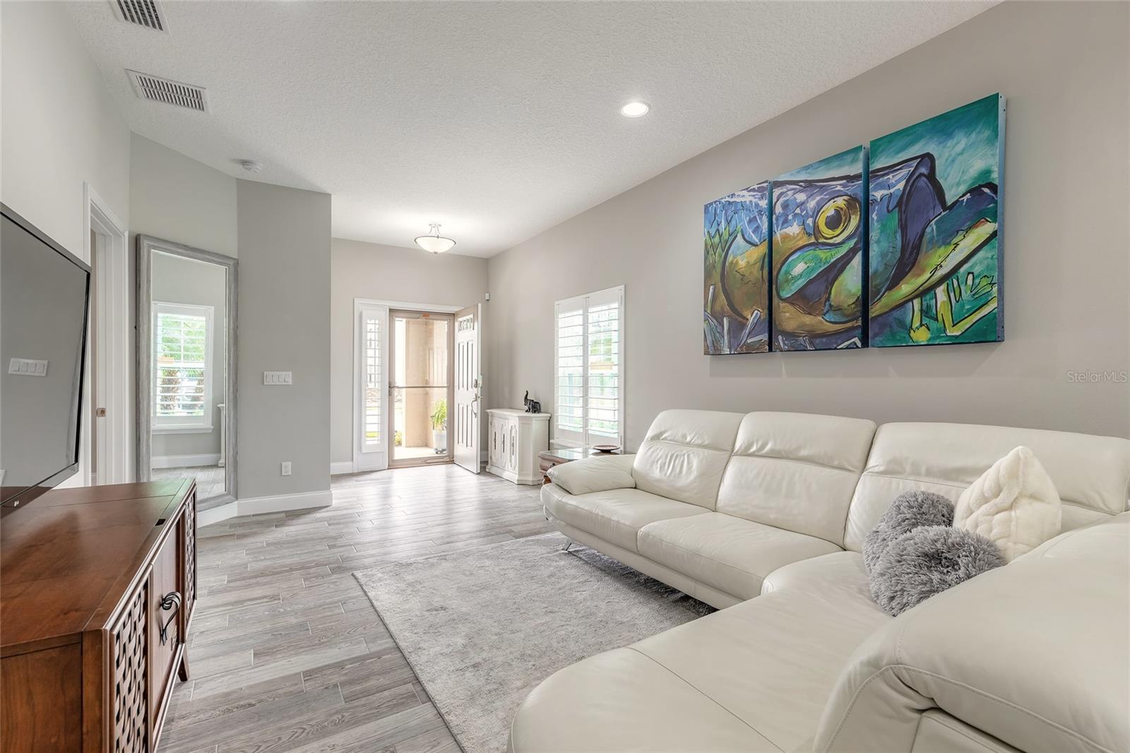 VENETIAN BAY PH 1B UT 2 TRACT F REPLAT - Residential