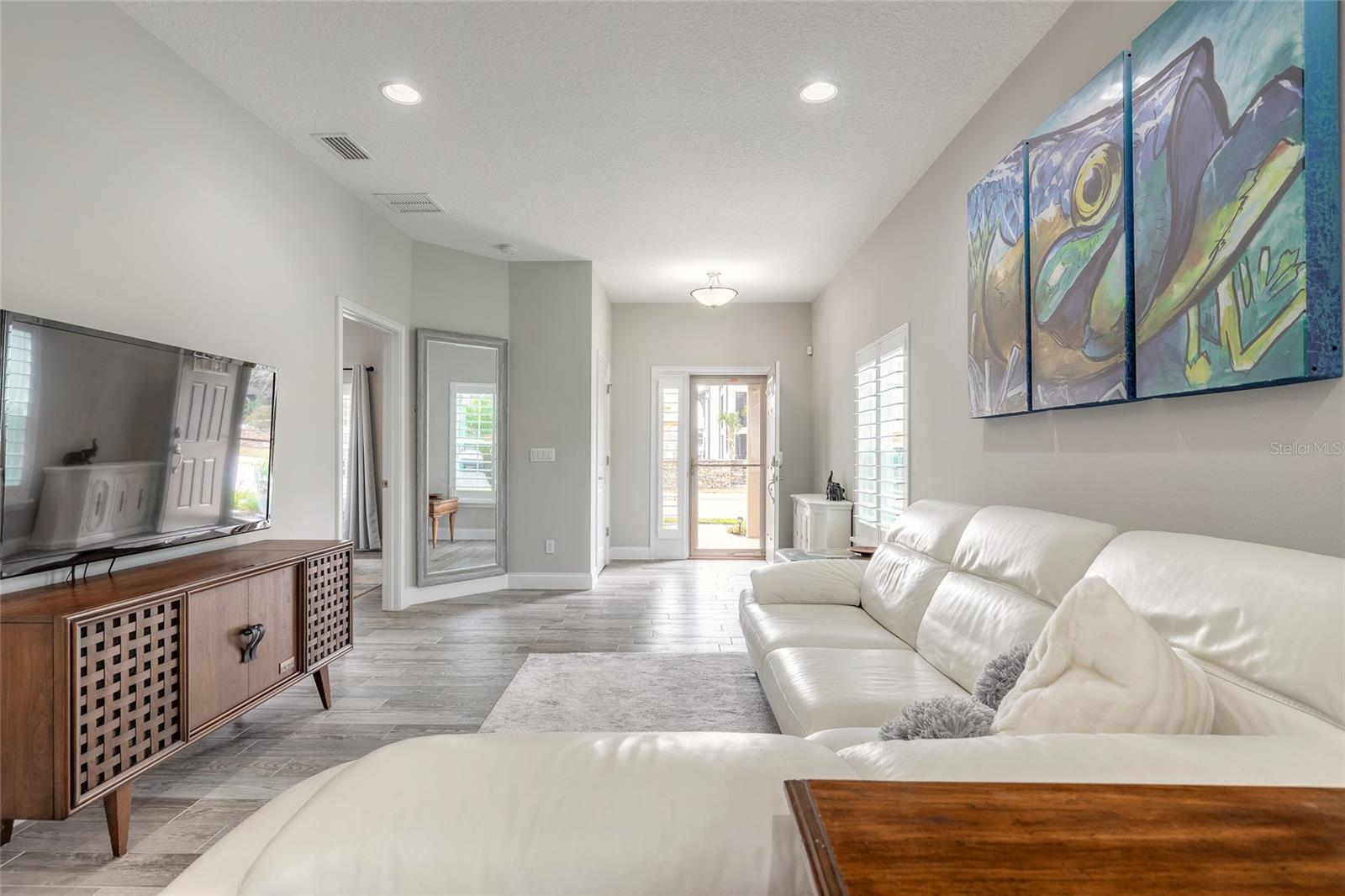 VENETIAN BAY PH 1B UT 2 TRACT F REPLAT - Residential