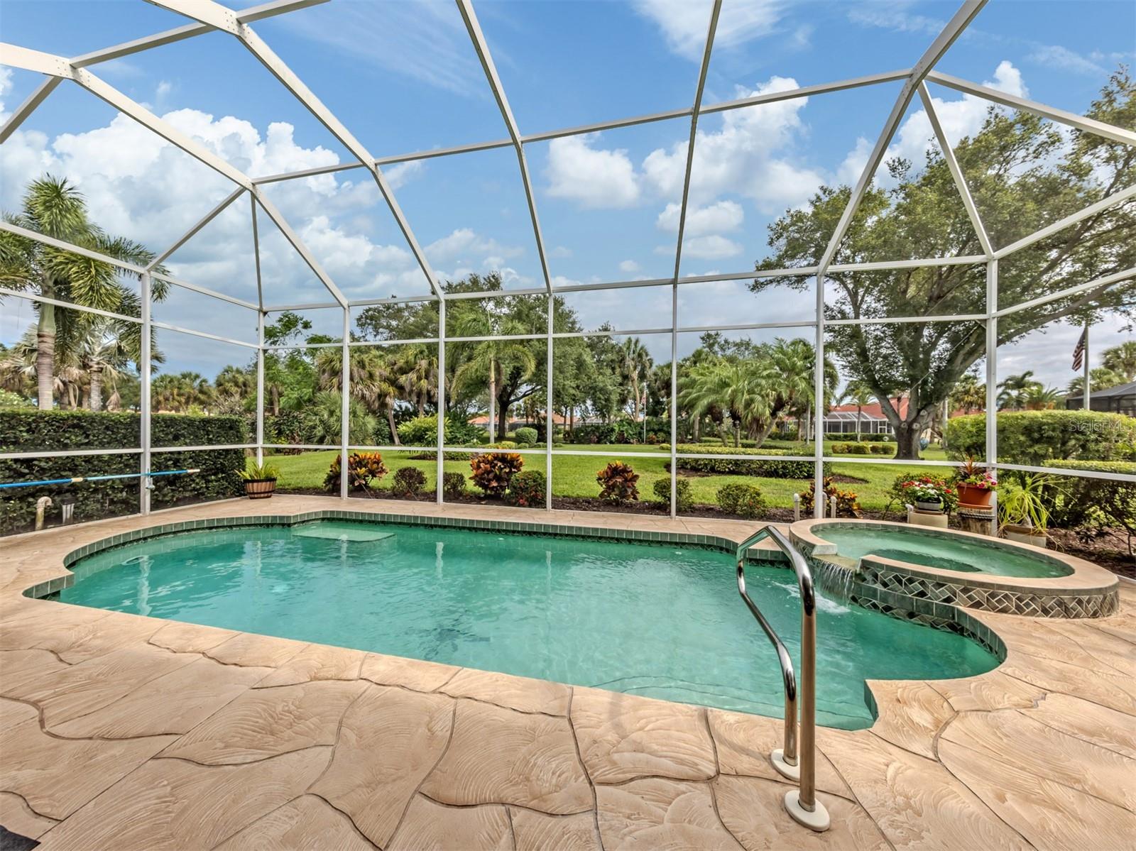 761 SILK OAK DRIVE
