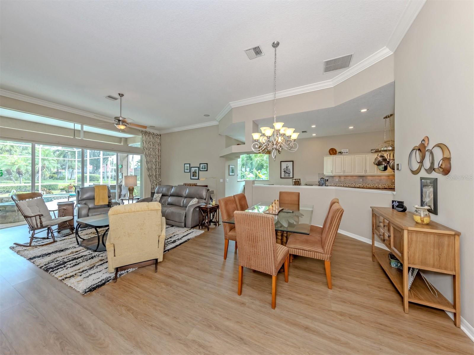 761 SILK OAK DRIVE