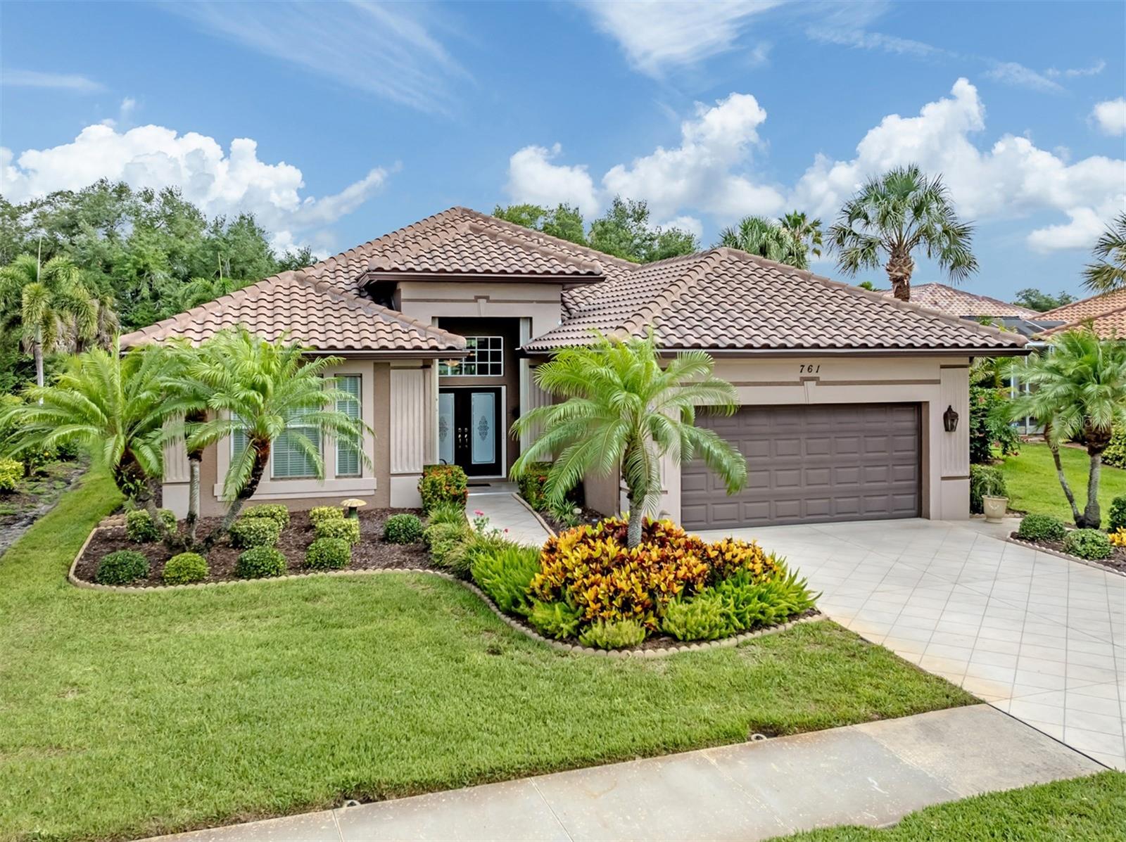 761 SILK OAK DRIVE