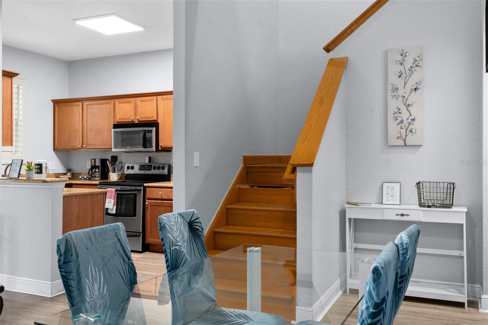 VILLAS AT REGAL PALMS - Residential