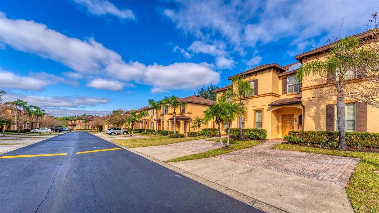 VILLAS AT REGAL PALMS - Residential