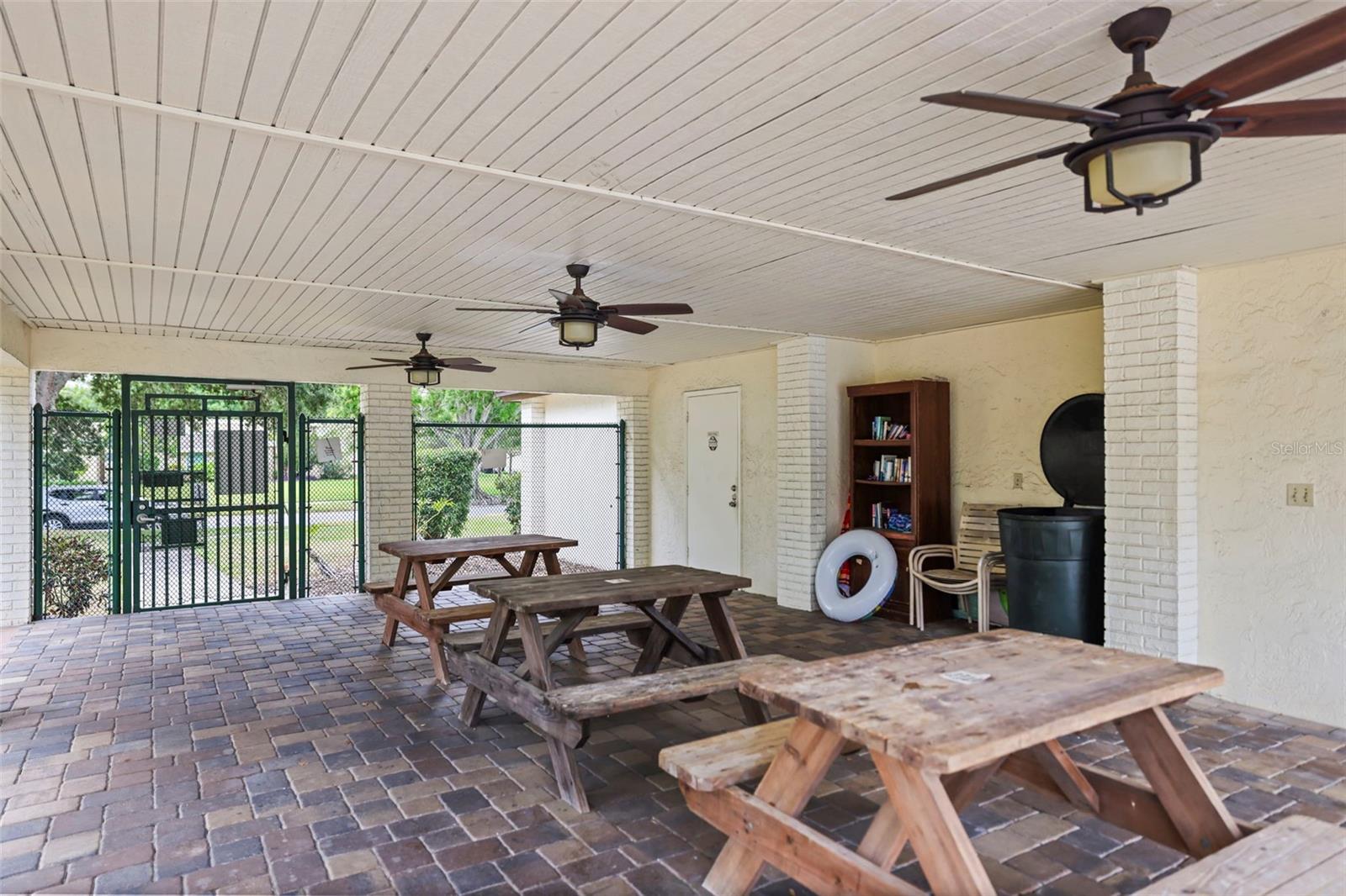 PIPERS GLEN - Residential