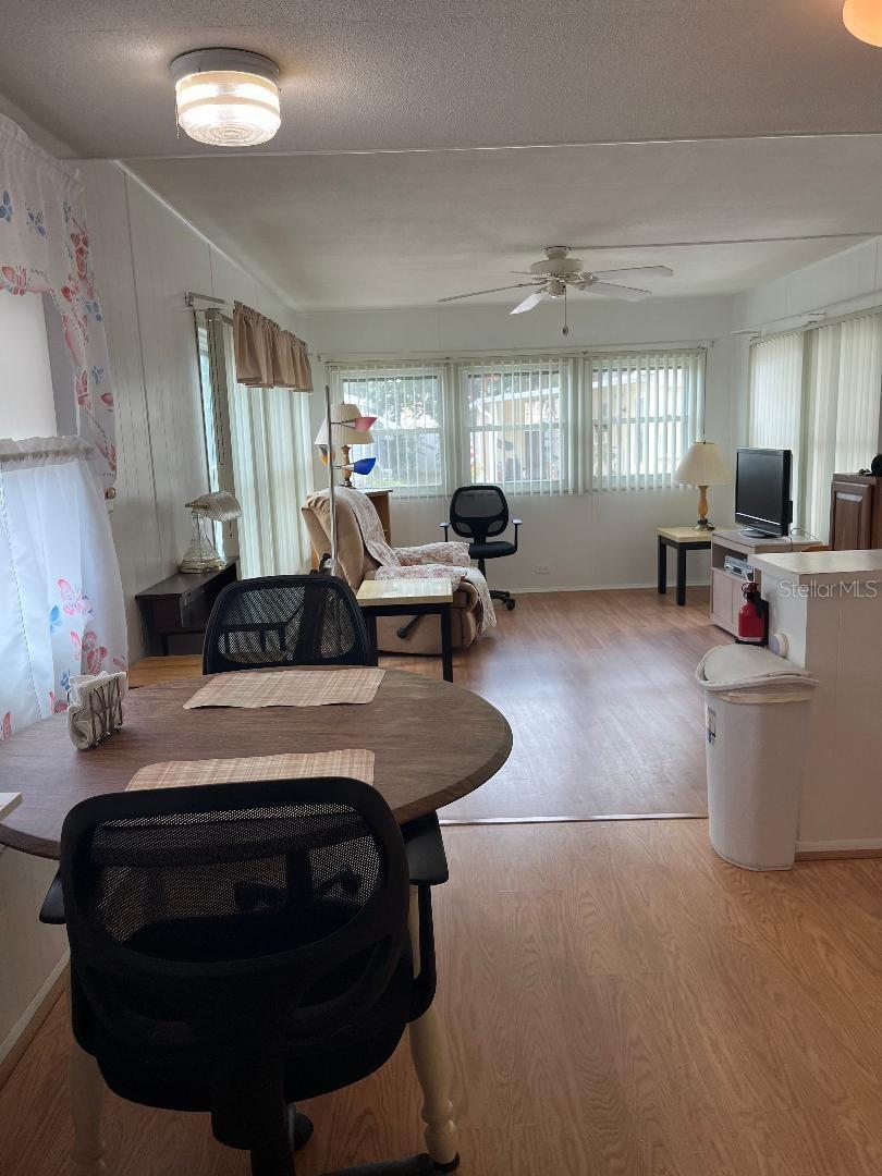 MOBILE ESTATES - Residential