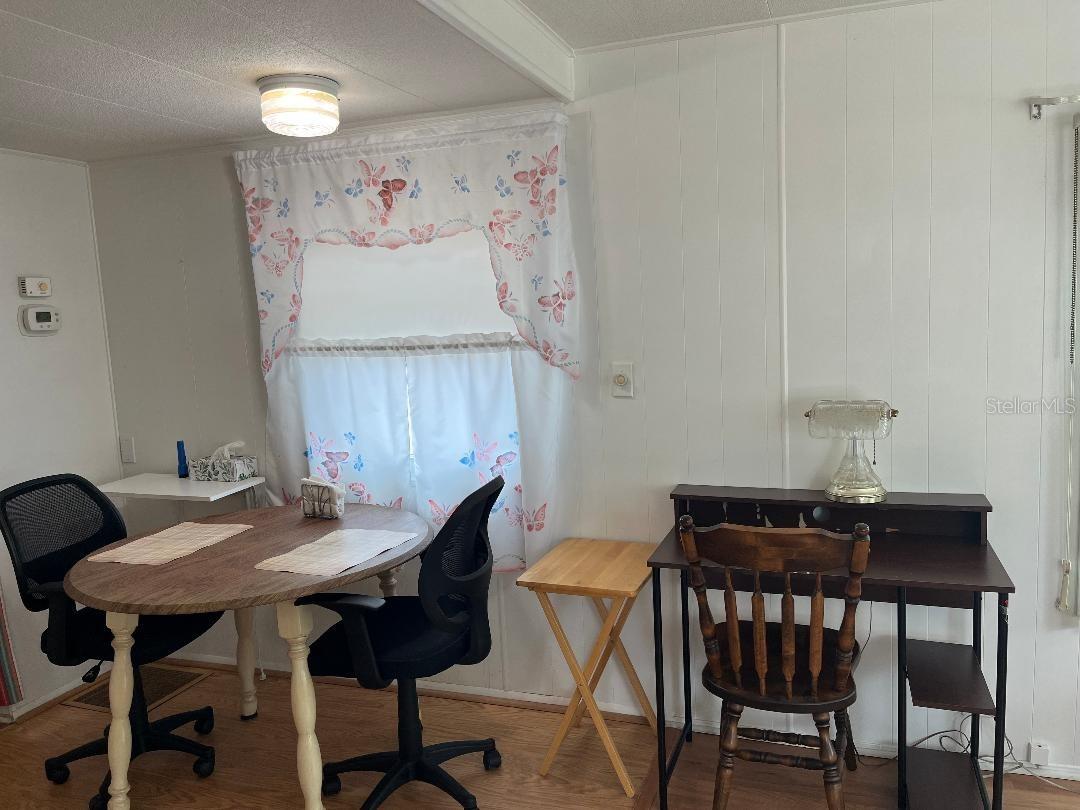 MOBILE ESTATES - Residential