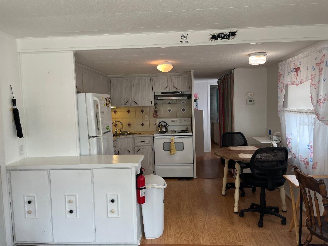 MOBILE ESTATES - Residential