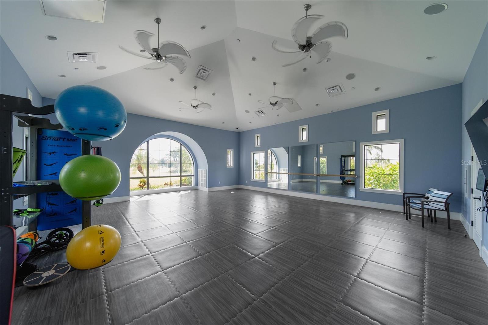 WINDWARD/LAKEWOOD RANCH PH 1 - Residential
