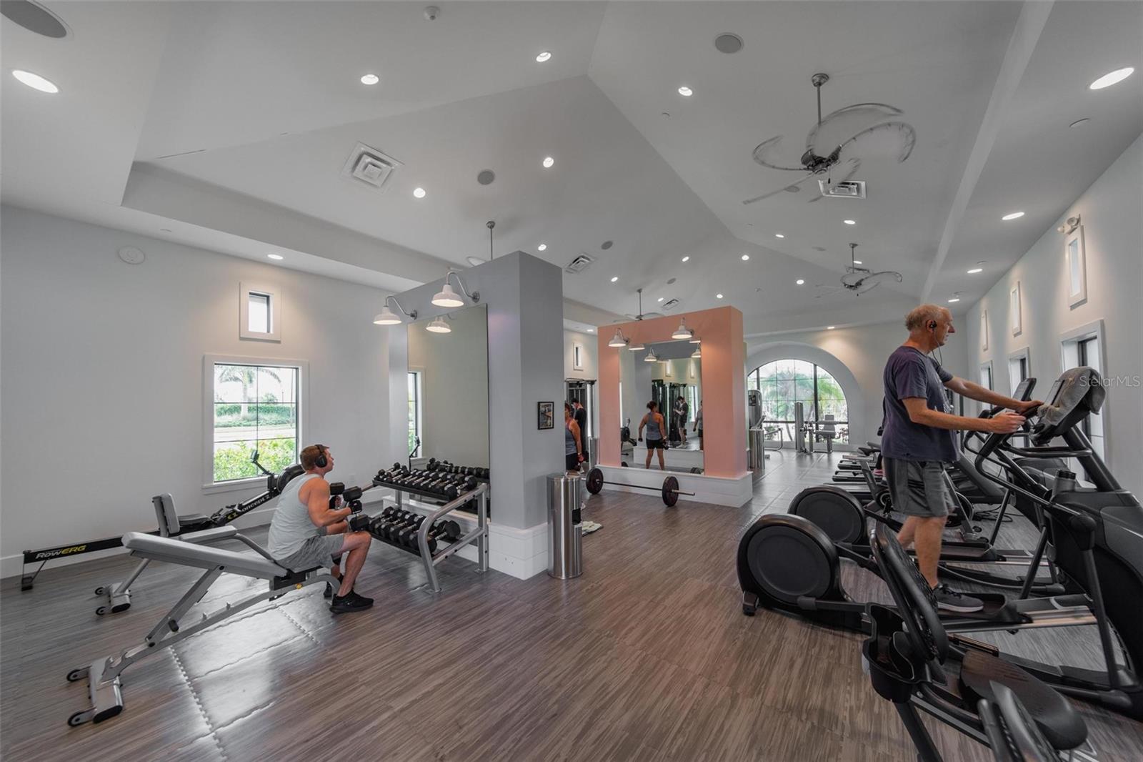 WINDWARD/LAKEWOOD RANCH PH 1 - Residential