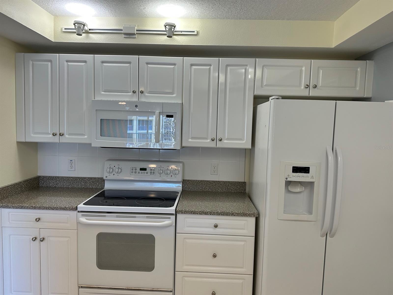 Ocean Walk Condo At Nsb Bldg 08 - Residential Lease