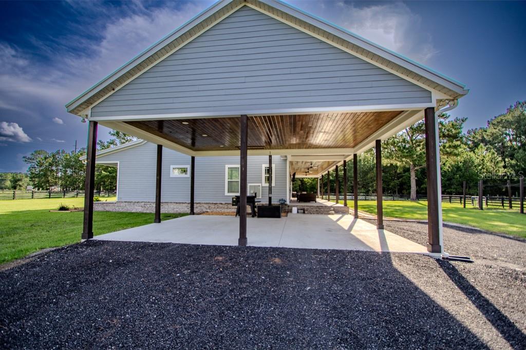 22481 SW COUNTY ROAD 18