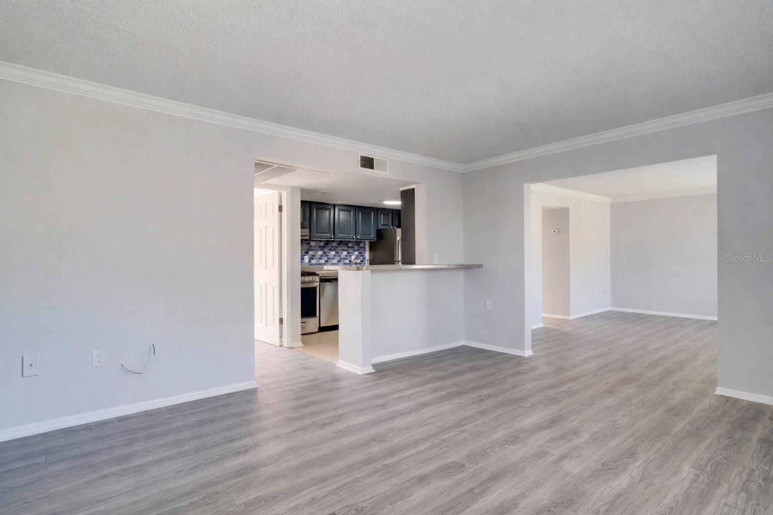 WATERSIDE AT CRANES ROOST A CONDO COMMUN - Residential