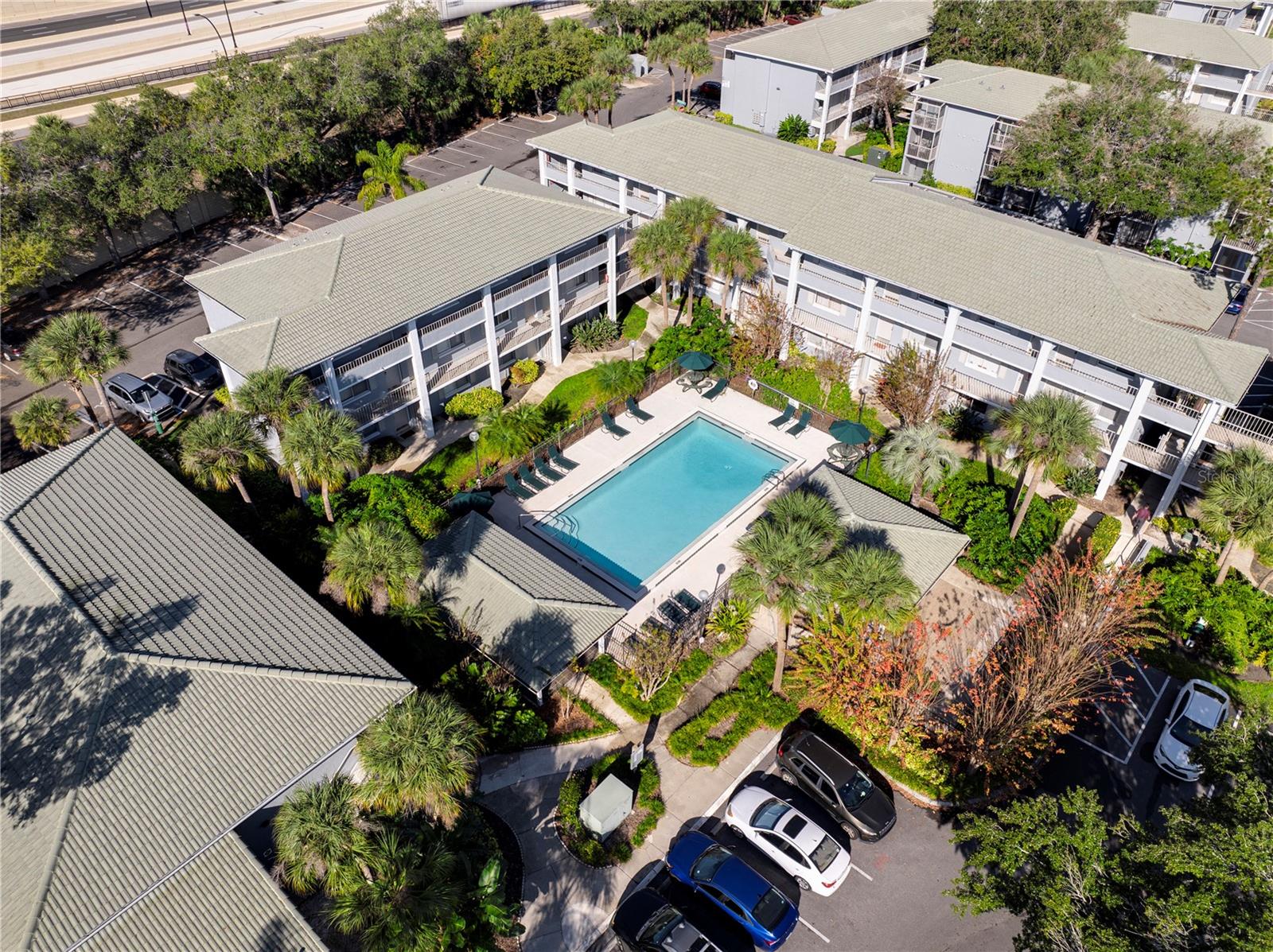 WATERSIDE AT CRANES ROOST A CONDO COMMUN - Residential