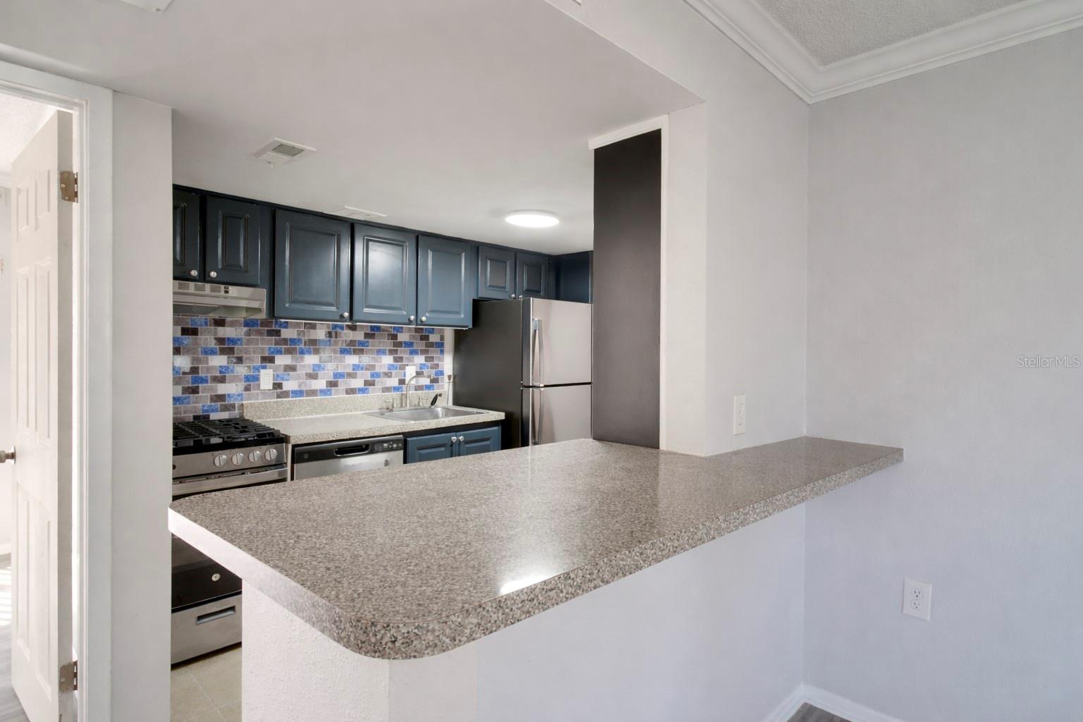 WATERSIDE AT CRANES ROOST A CONDO COMMUN - Residential