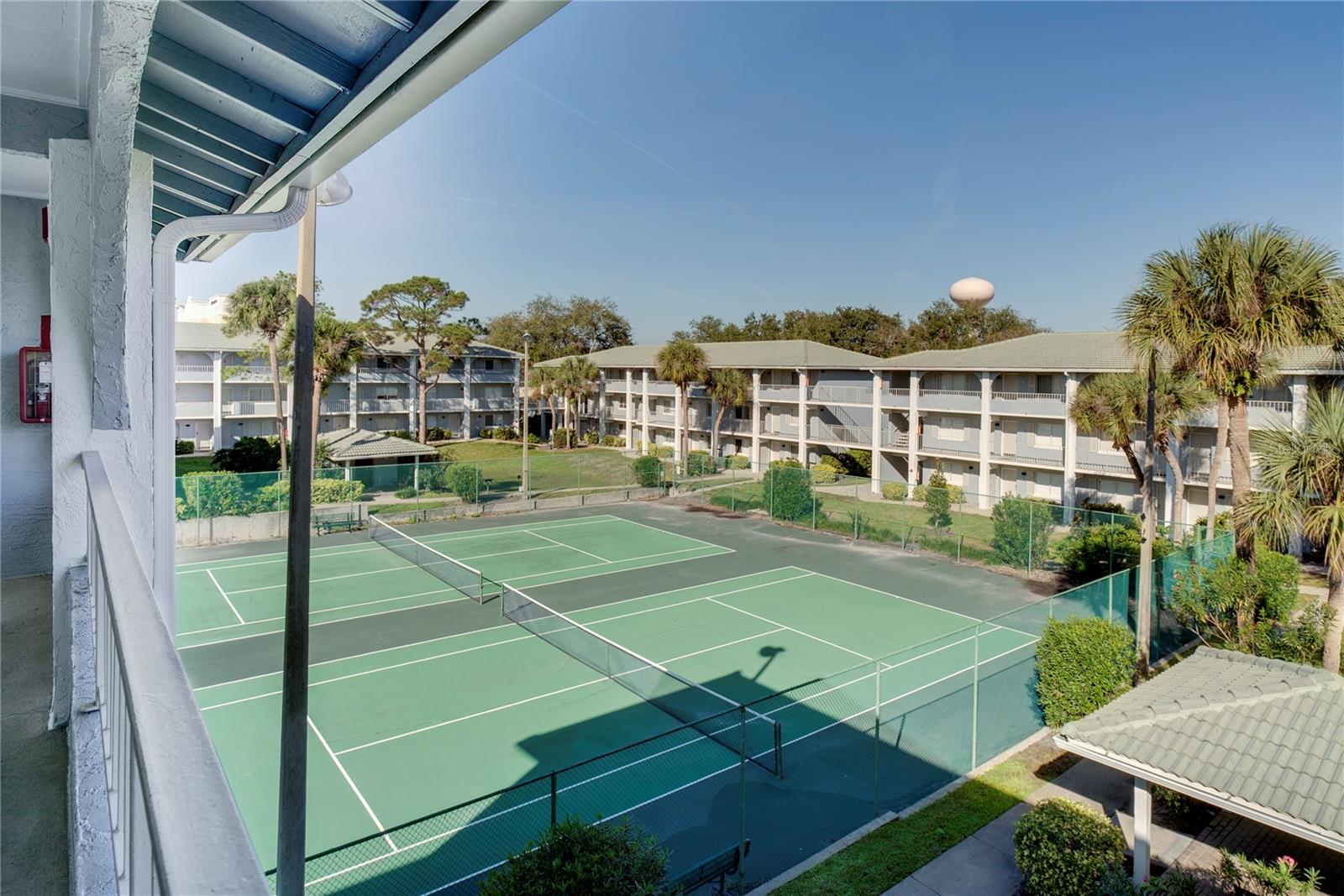 WATERSIDE AT CRANES ROOST A CONDO COMMUN - Residential