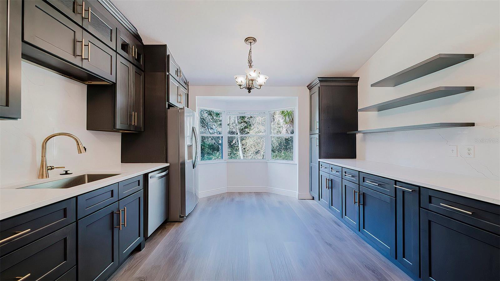 VILLA DEL RIO - Residential