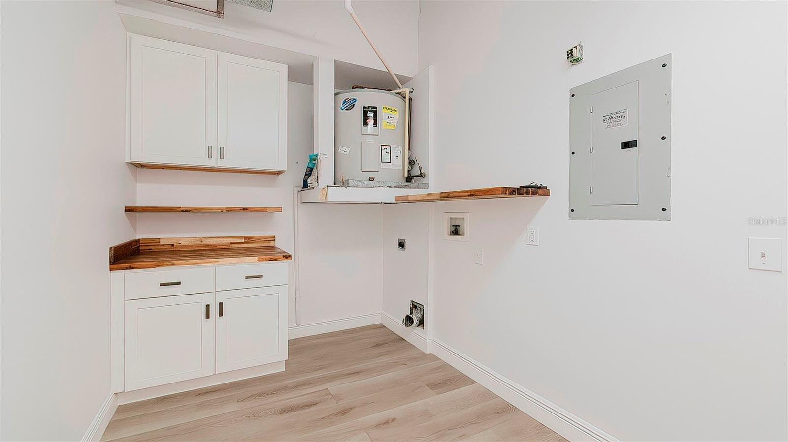 VILLA DEL RIO - Residential