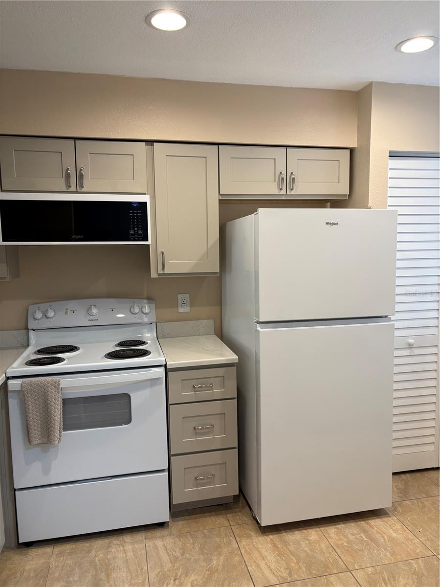 13250 RIDGE ROAD 1-6