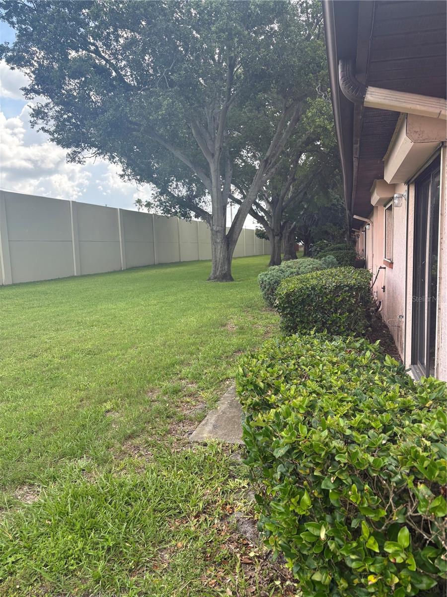 RIDGE GROVES CONDO - Residential Lease