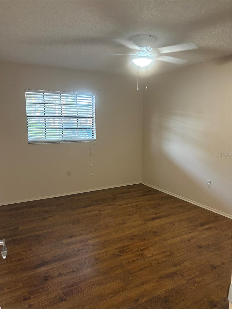 RIDGE GROVES CONDO - Residential Lease