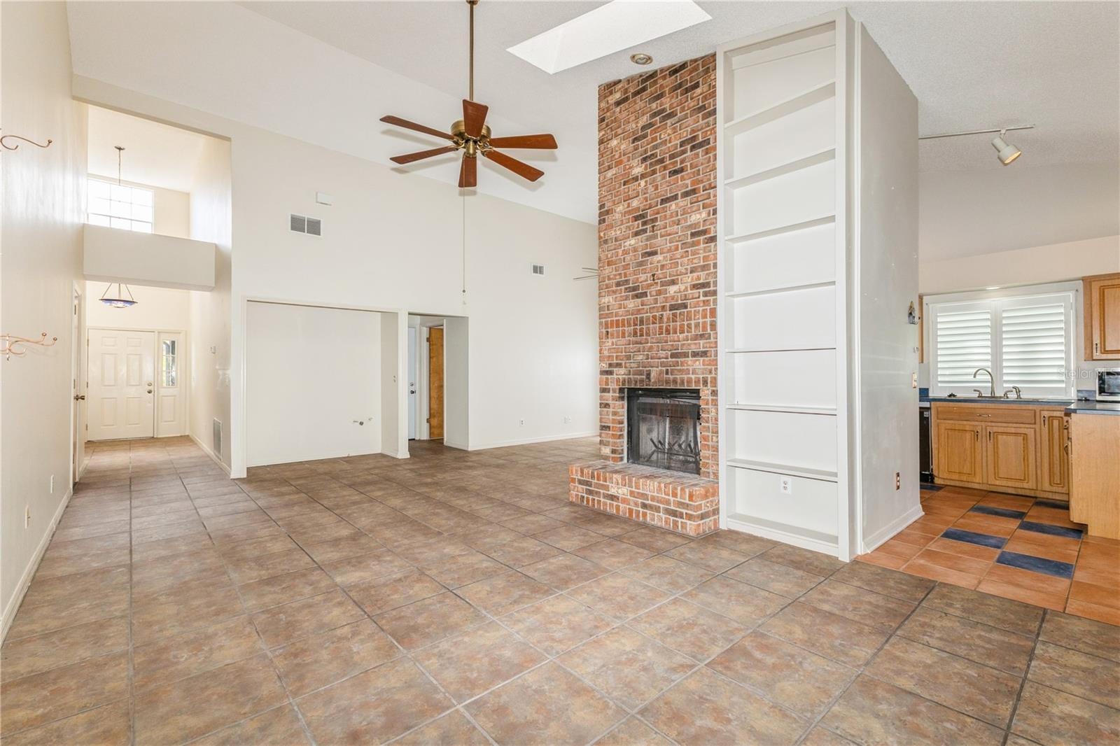 212 HOUND RUN PLACE