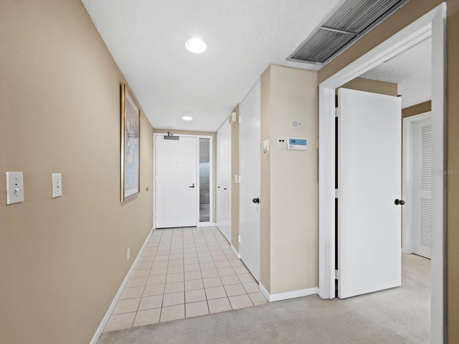 BAY PLAZA - Residential