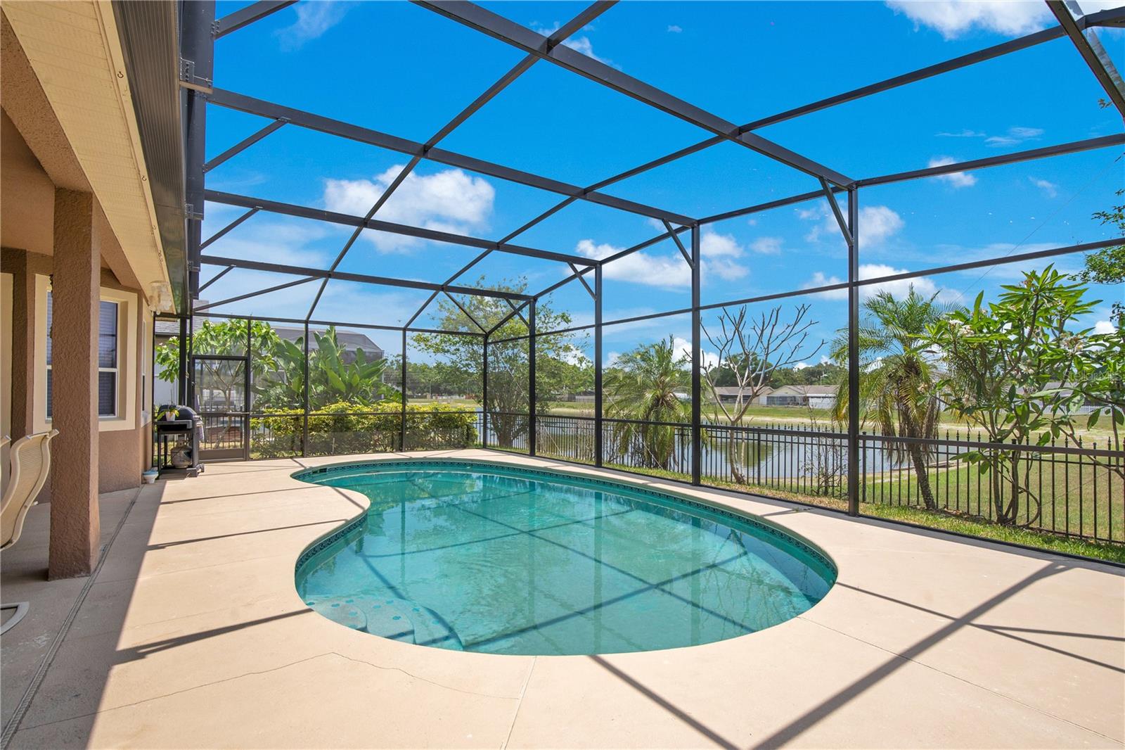 4047 LILLIAN HALL LANE