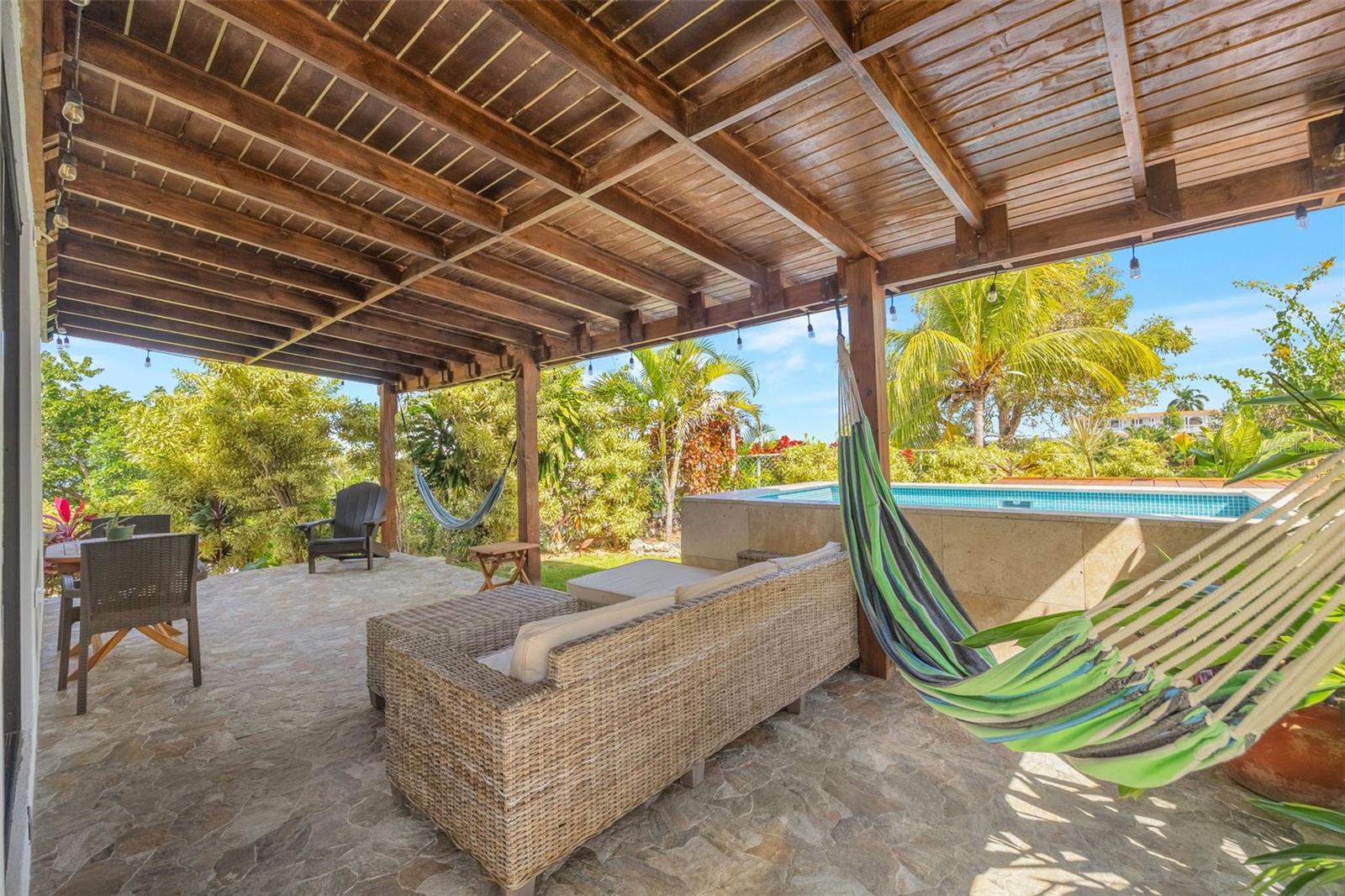 PUNTAS - Residential