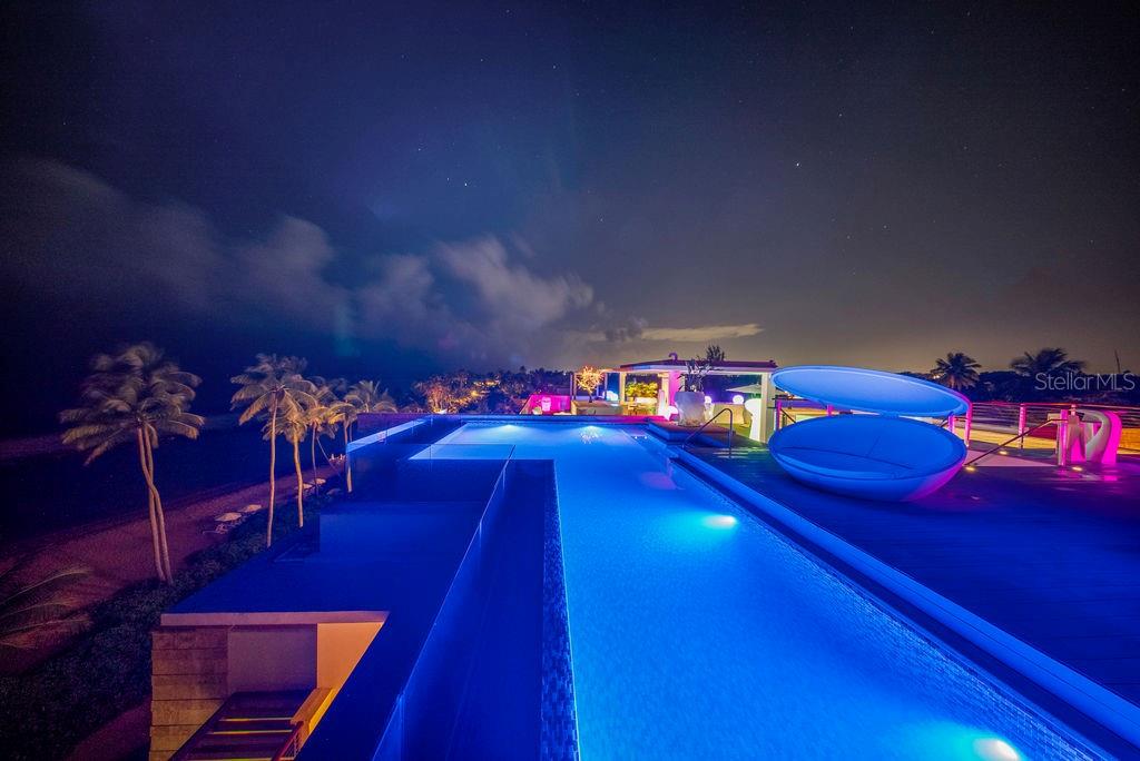 WEST BEACH RESIDENCES - Residential