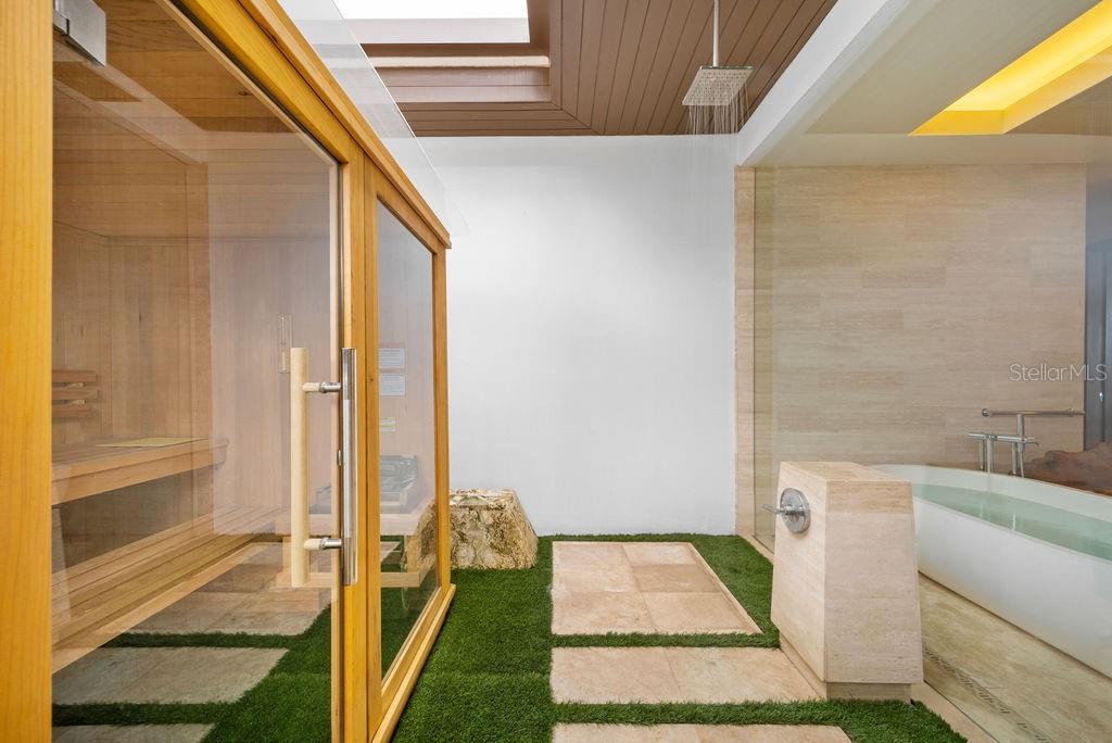 WEST BEACH RESIDENCES - Residential