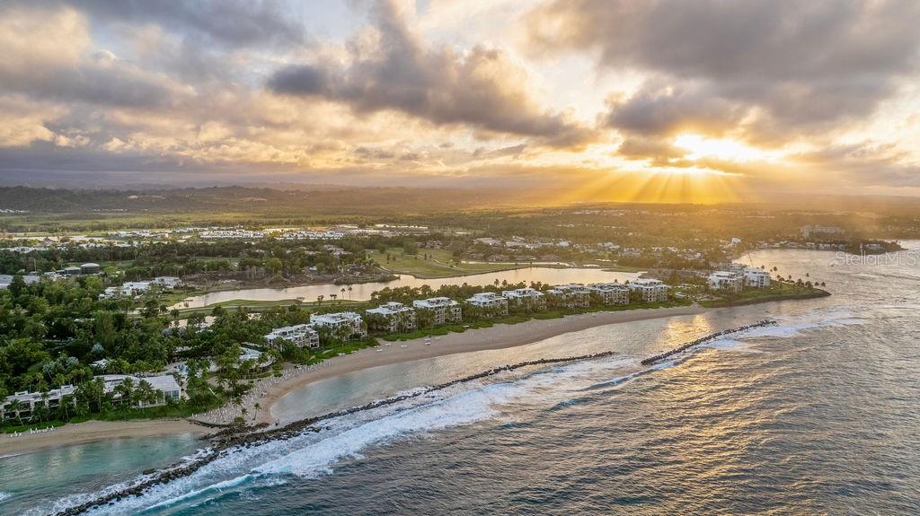 WEST BEACH RESIDENCES - Residential