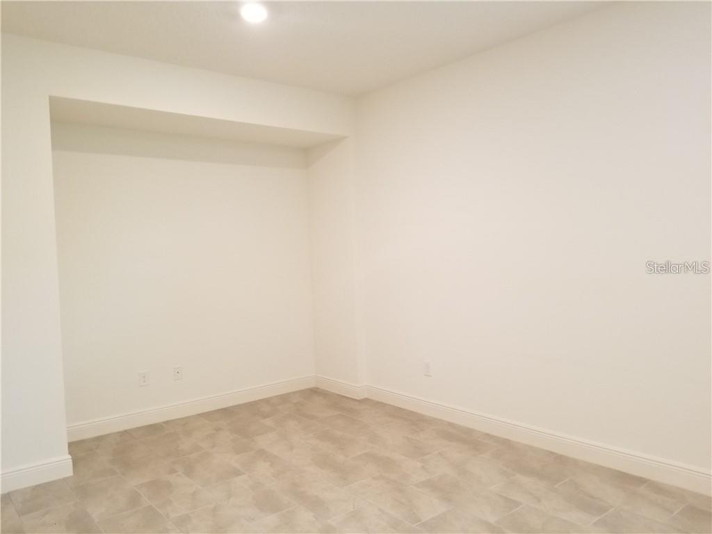 SILVERLEAF - Residential Lease