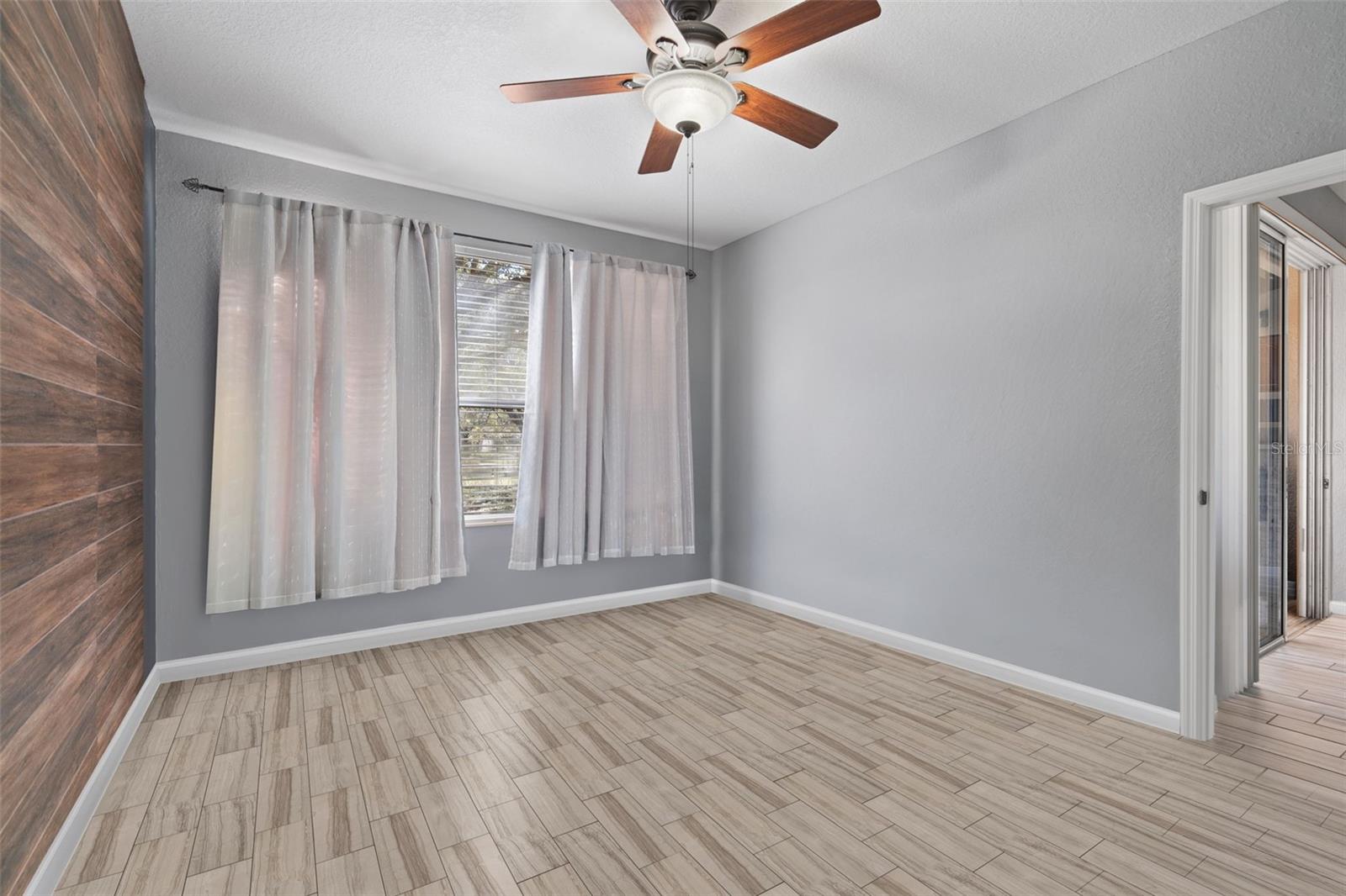 CARRIAGE HOMES/STONEBRIDGE COM - Residential