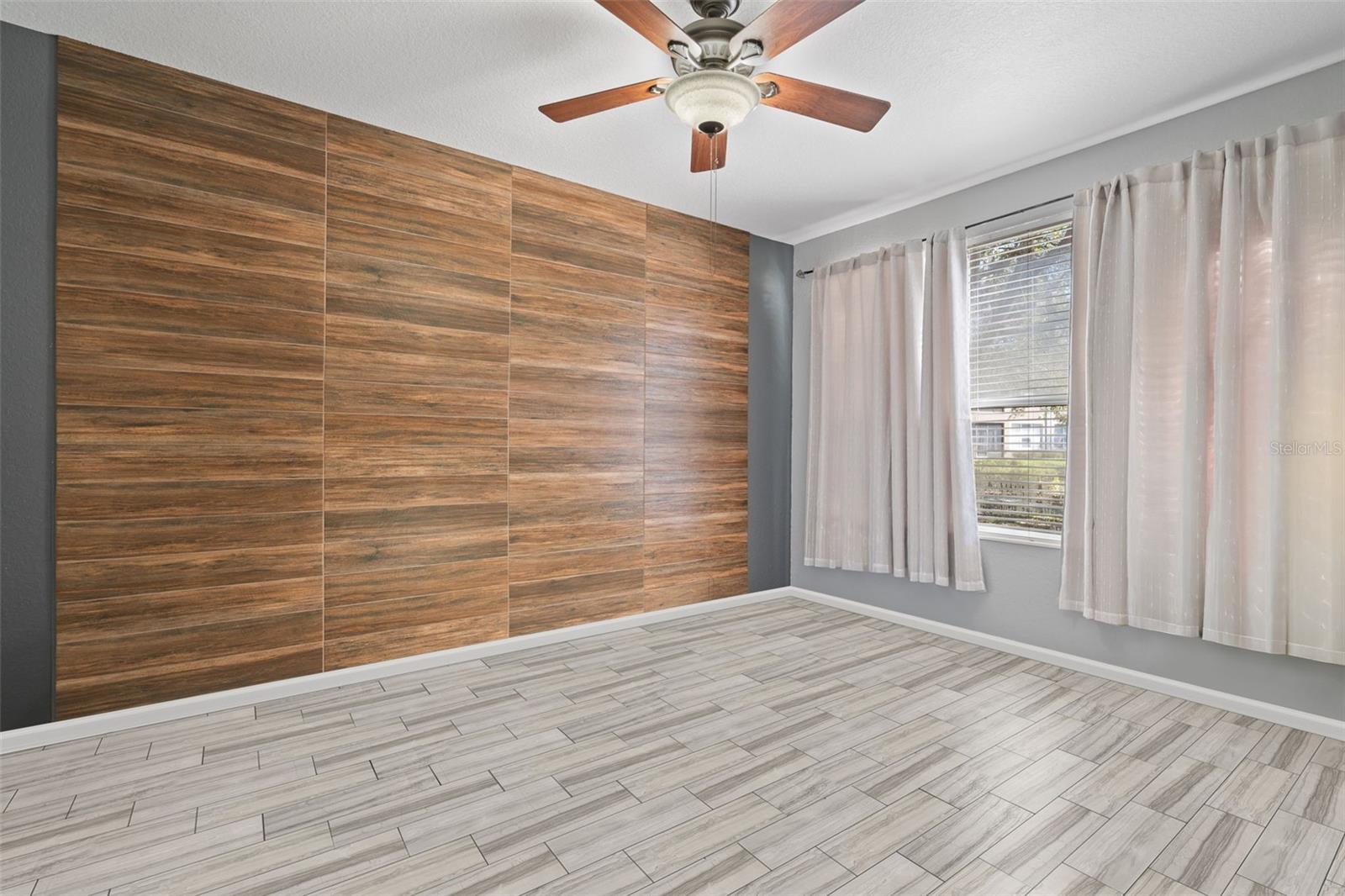 CARRIAGE HOMES/STONEBRIDGE COM - Residential