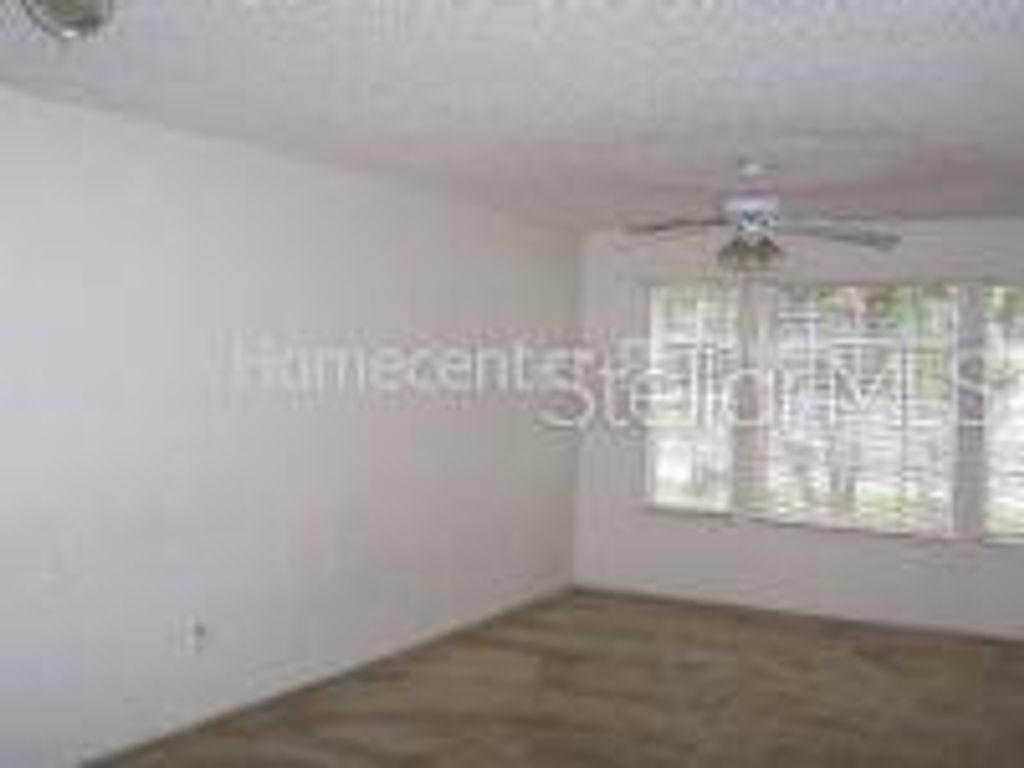 Photo of 1023 S Hiawassee Road #4026, Orlando, FL 32835 (MLS # O6376150)