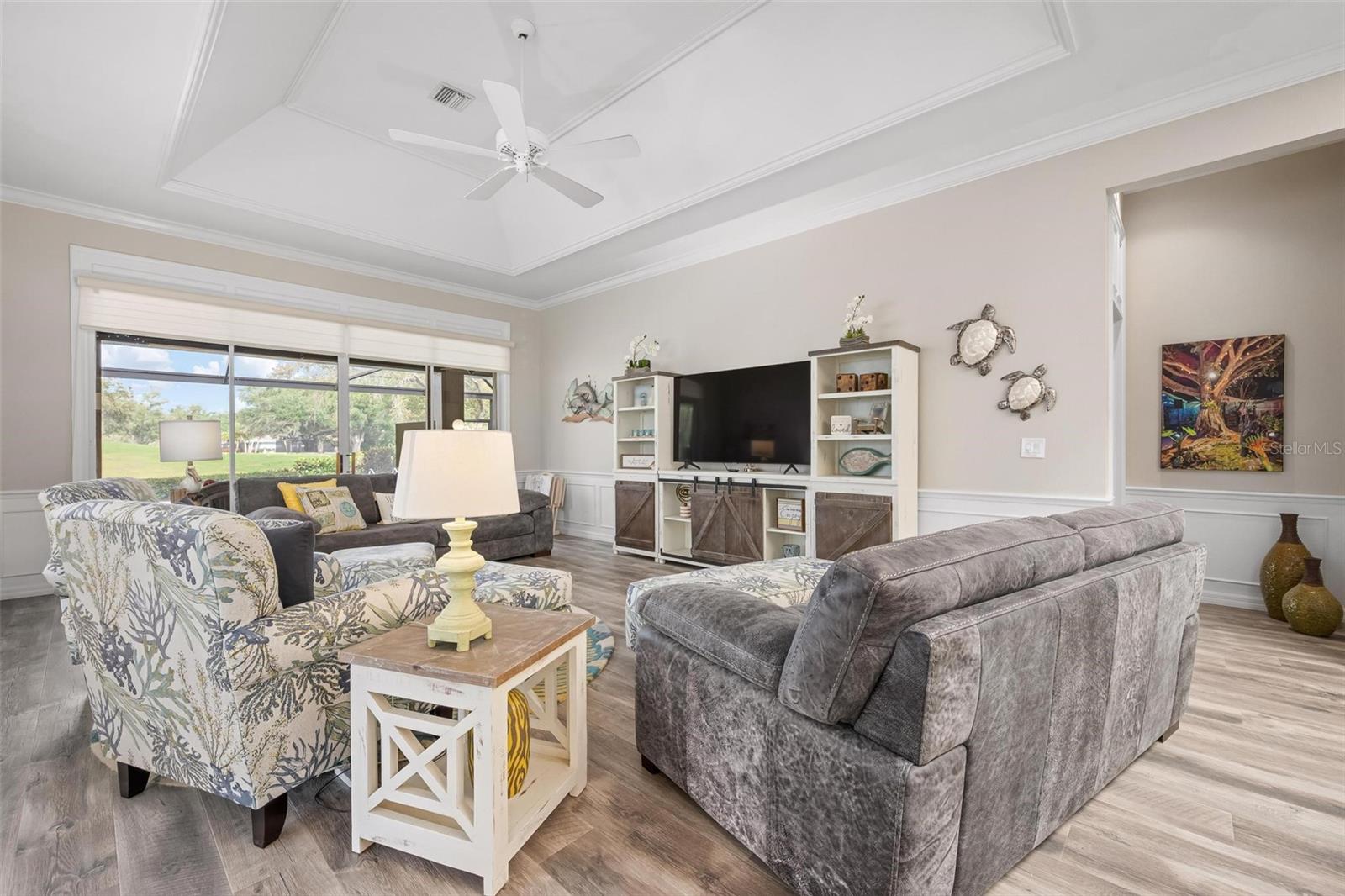 57 CAYMAN ISLES BOULEVARD